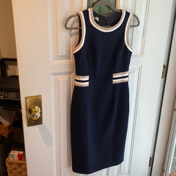 Cocktail dress - Picture 3 of 7